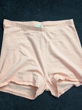 Forever 21+ Peach Legging Shorts Size 2X